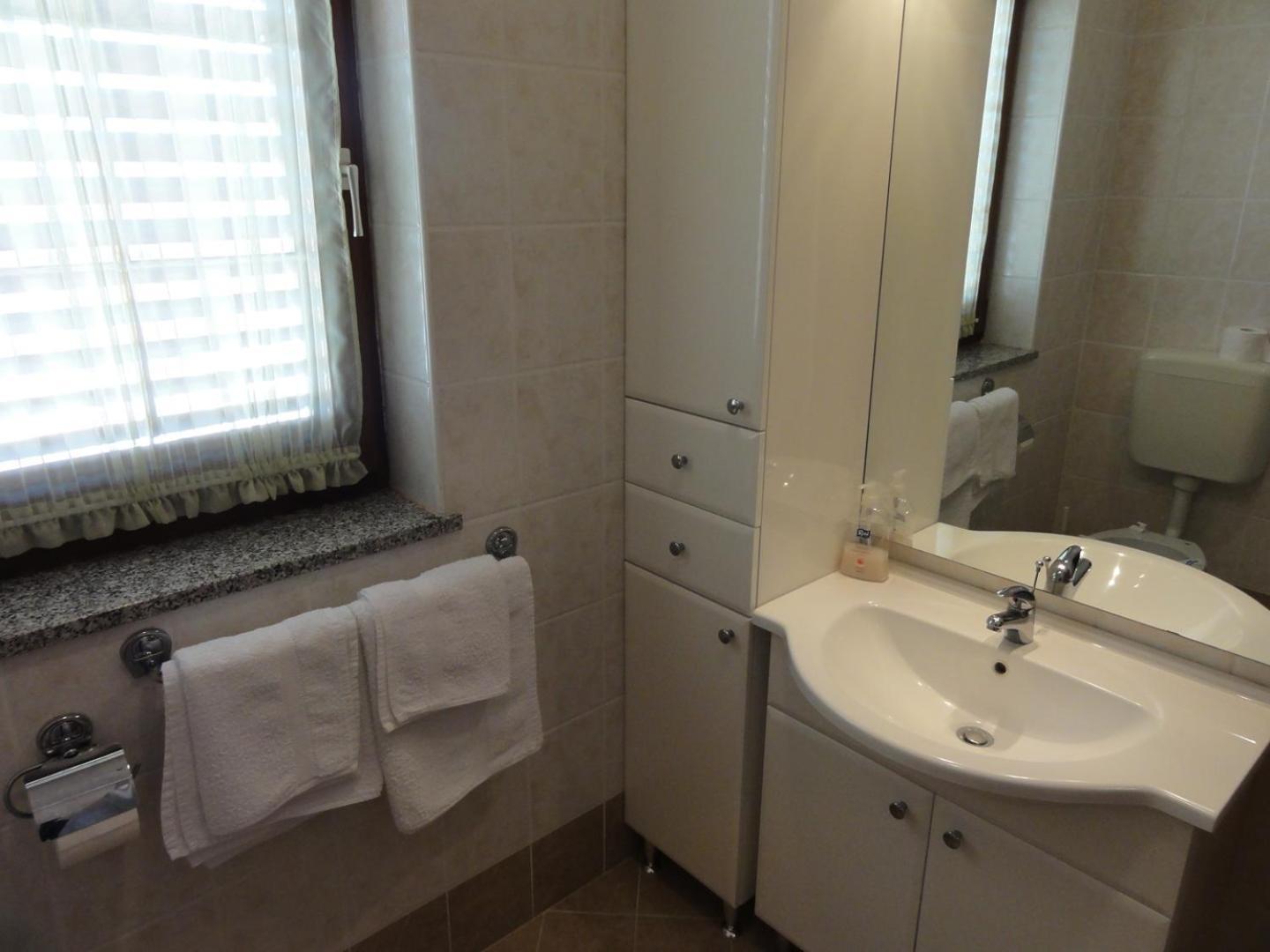 Cozy Apartments And Rooms Pavicini Segotici Exterior foto