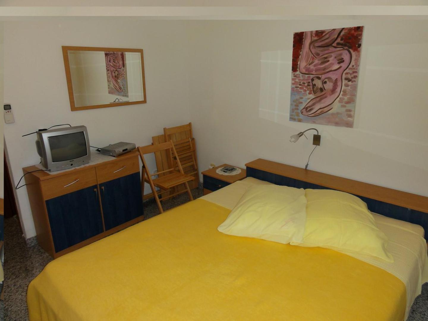 Cozy Apartments And Rooms Pavicini Segotici Exterior foto